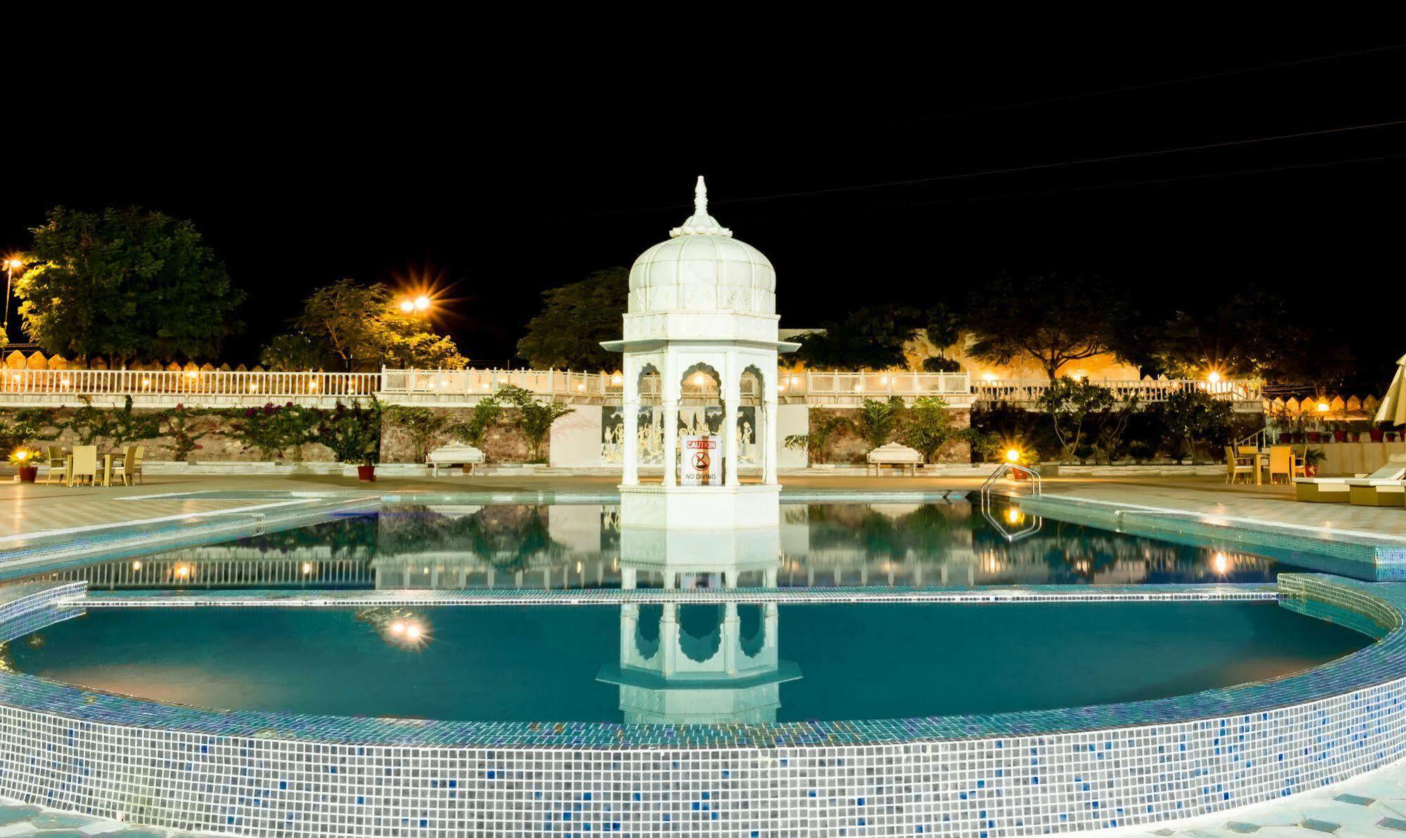 Hotel Pratap Mahal Pushkar Ihcl Seleqtion Exterior foto